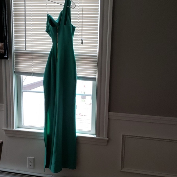 Dress - Picture 5 of 7